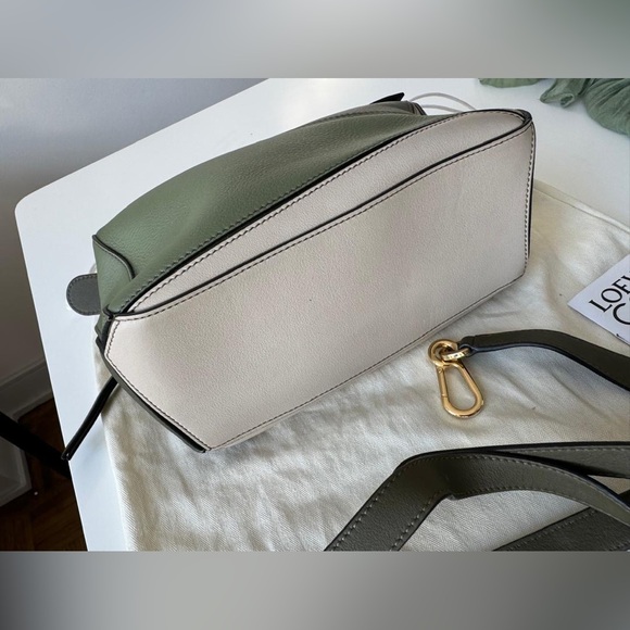 Loewe Small Puzzle Classic Bicolour Leather Bag - Picture 15 of 15